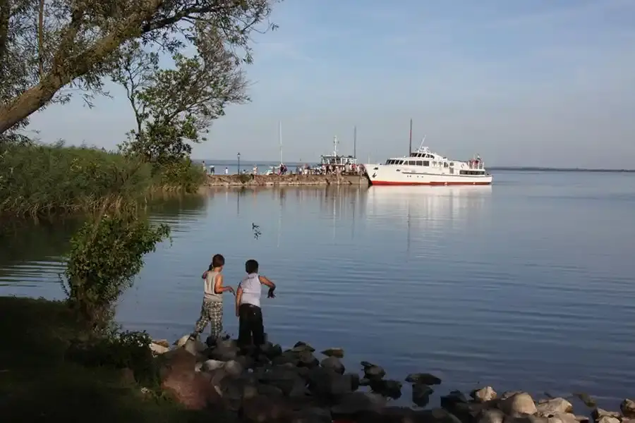 Sétahajó, Balatongyörök