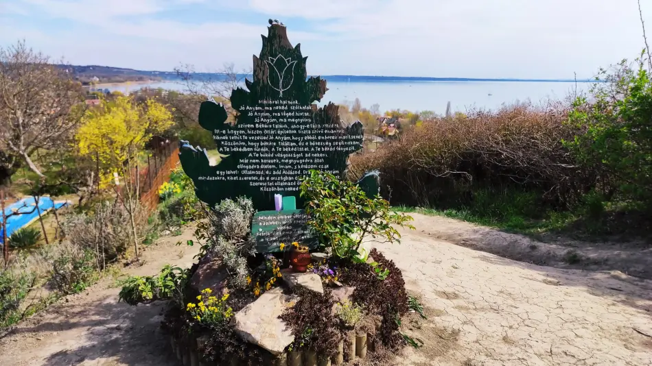 Mária Lélekemelő Emlékhelye (13/1), Balatonkenese