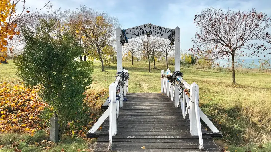 Sóhajok hídja, Balatonvilágos