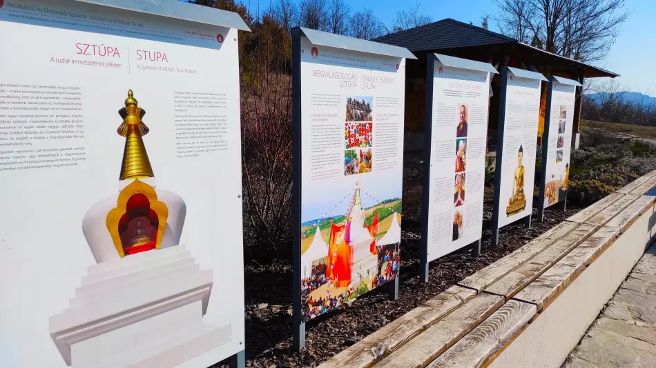 Megvilágosodás-sztúpa, Becske