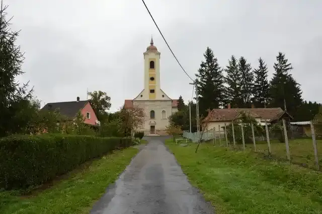 Szent Miklós templom, Bérbaltavár