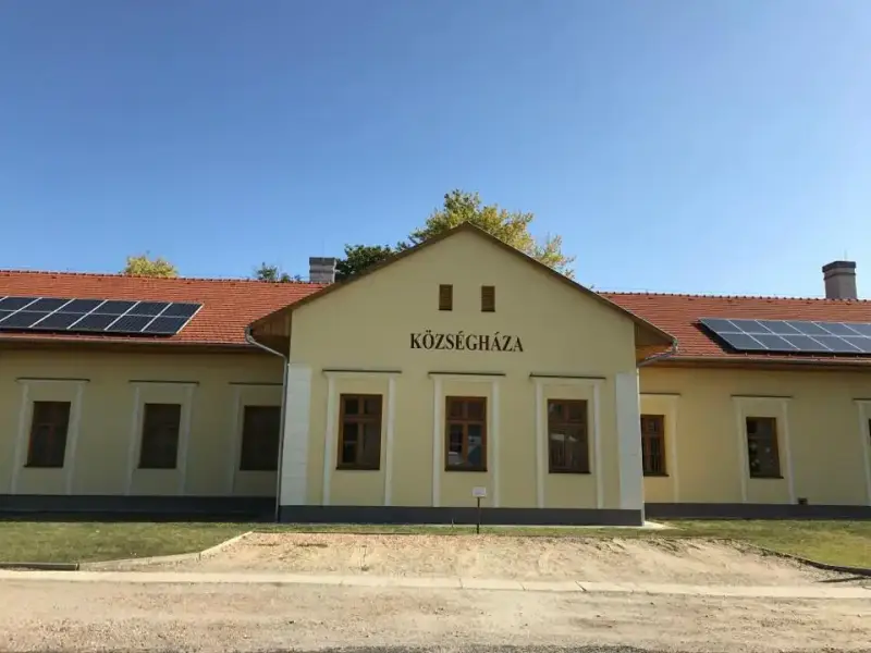 Bothmer-kúria, Bőny