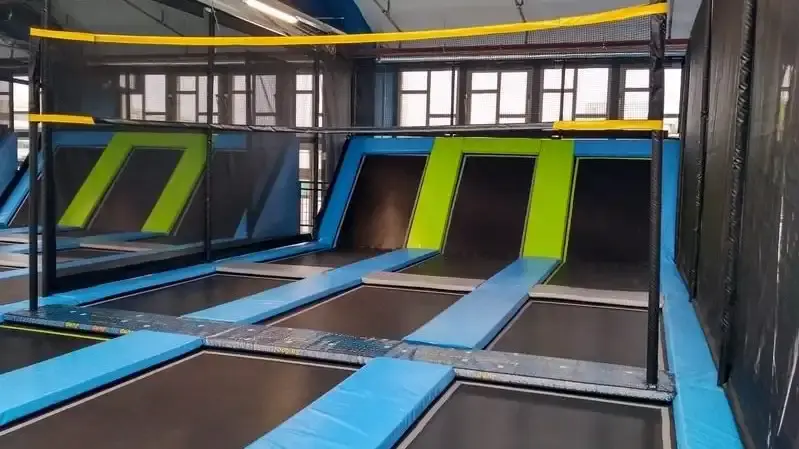 Cyberjump trambulin park, Budapest