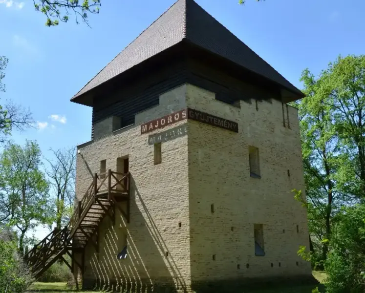 Szigeterdei Lakótorony, Dombóvár