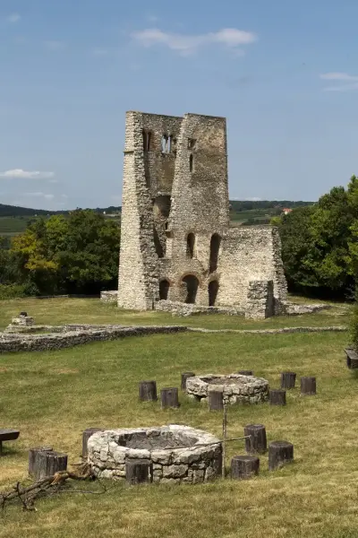 Boldogasszony templomrom, Dörgicse