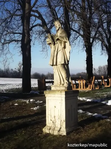 Nepomuki Szent János szobra, Gyalóka