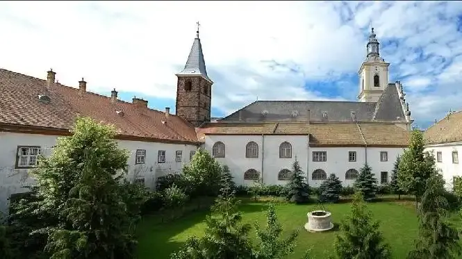 Ferences Rendház és Műemlékkönyvtár, Gyöngyös