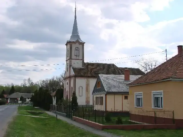 Szentháromság templom, Jobaháza