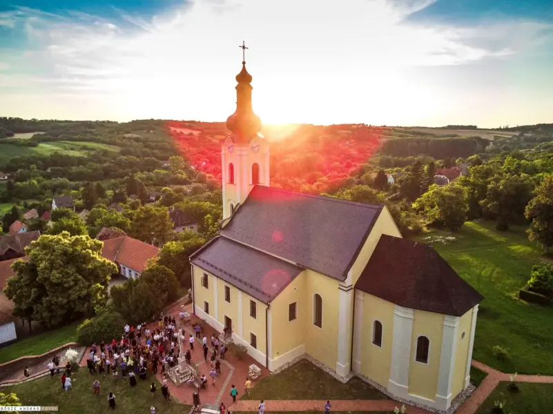 Szent László-templom, Karád