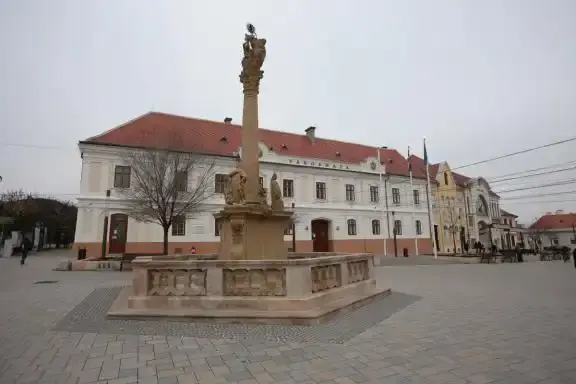 Szentháromság szobor, Keszthely