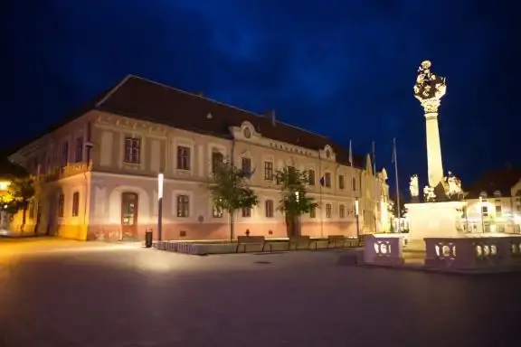 Szentháromság szobor, Keszthely