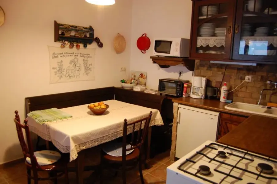 Óbánya Kicsi-patak vendégház, Óbánya