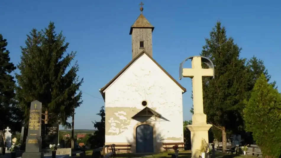 Temetőkápolna, Feldebrő