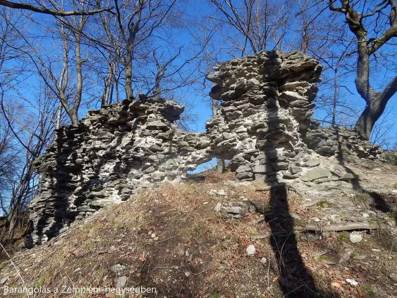 Amadé várrom, Gönc