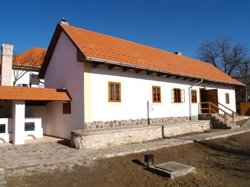 Hagyományok portája, Kazár