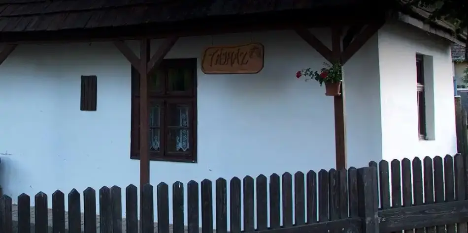 Tájház, Makkoshotyka