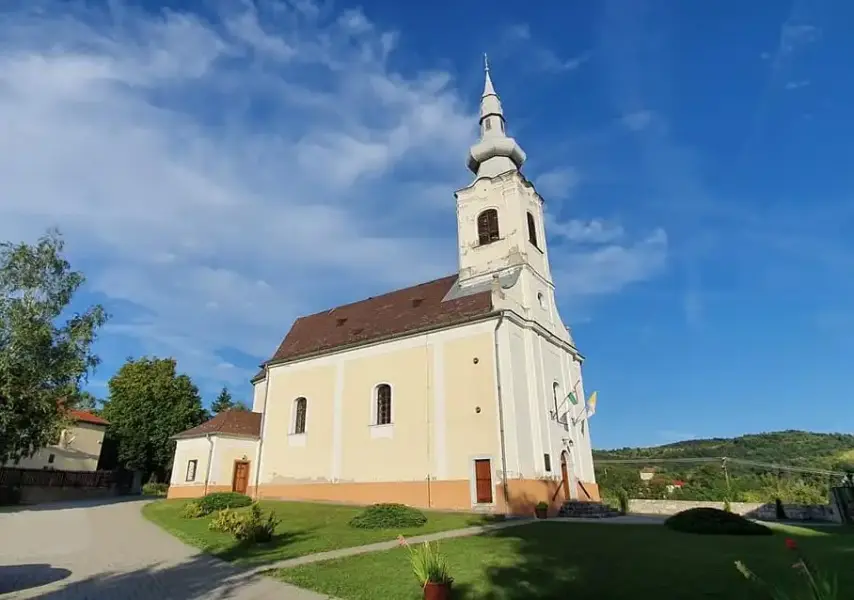 Római katolikus templom, Mátranovák