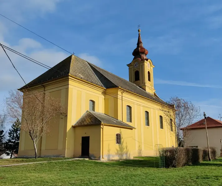 Római katolikus templom, Romhány