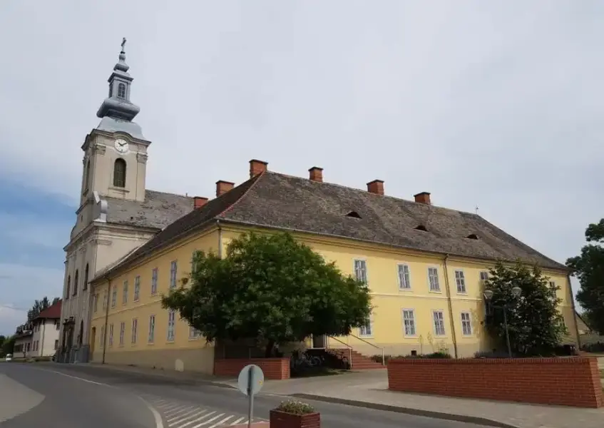 Ferences rendi templom, Simontornya