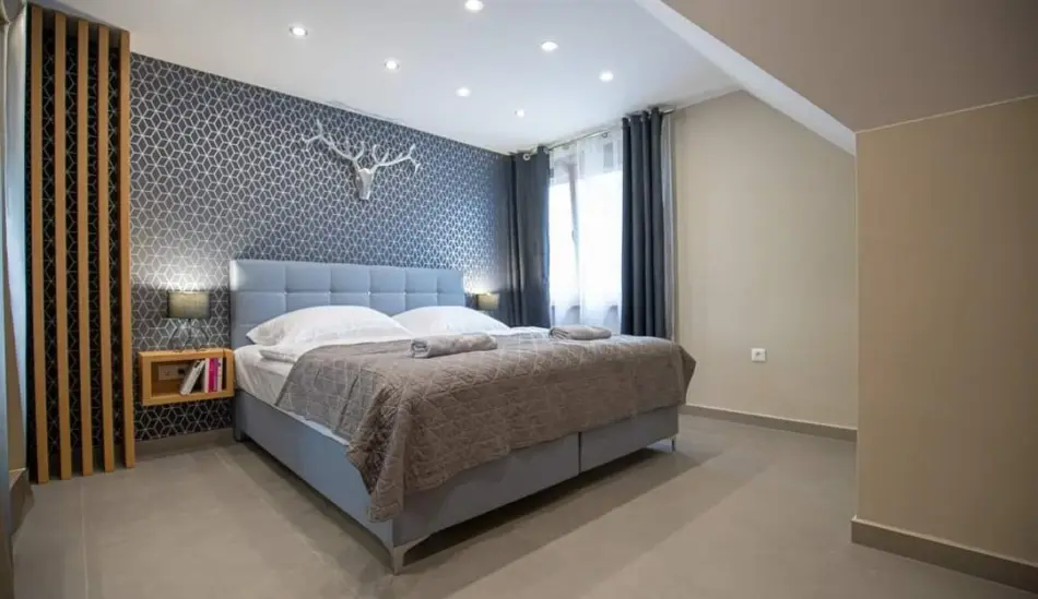 Martinez Designer Apartman, Balatonfenyves