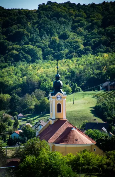 Szent György-plébániatemplom, Mecseknádasd