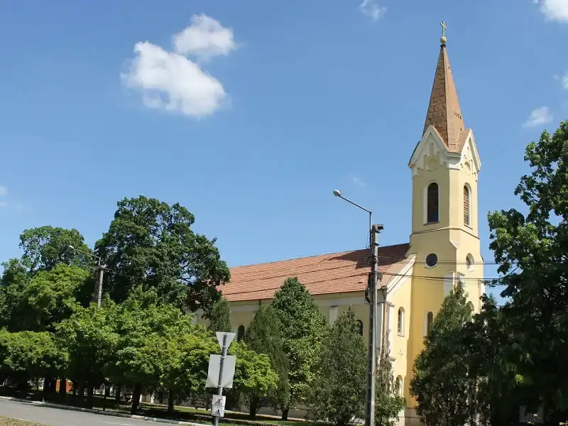 Római katolikus templom, Mezőkovácsháza