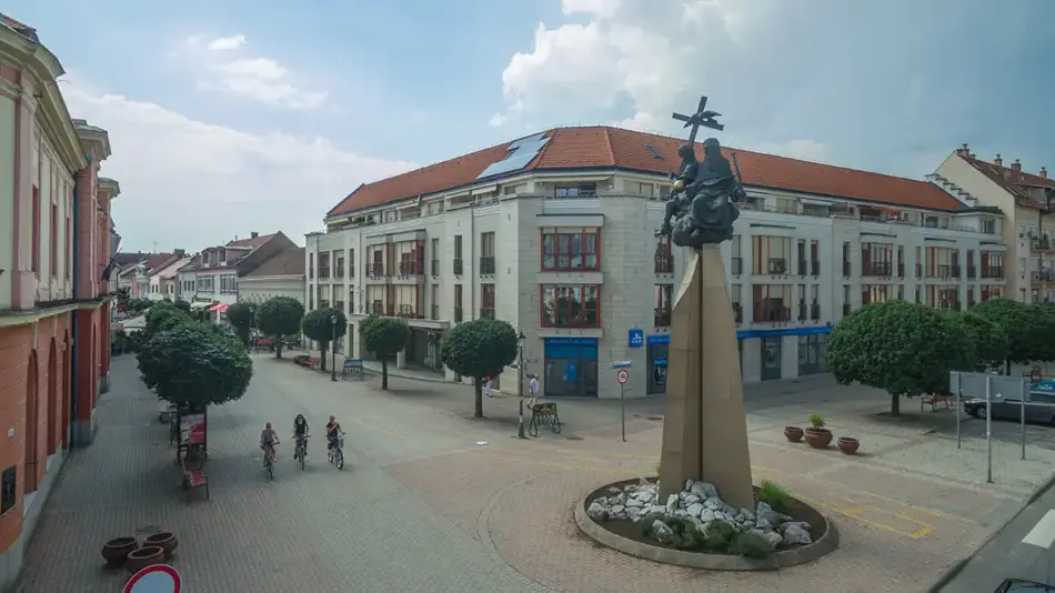 Szentháromság-szobor, Mohács