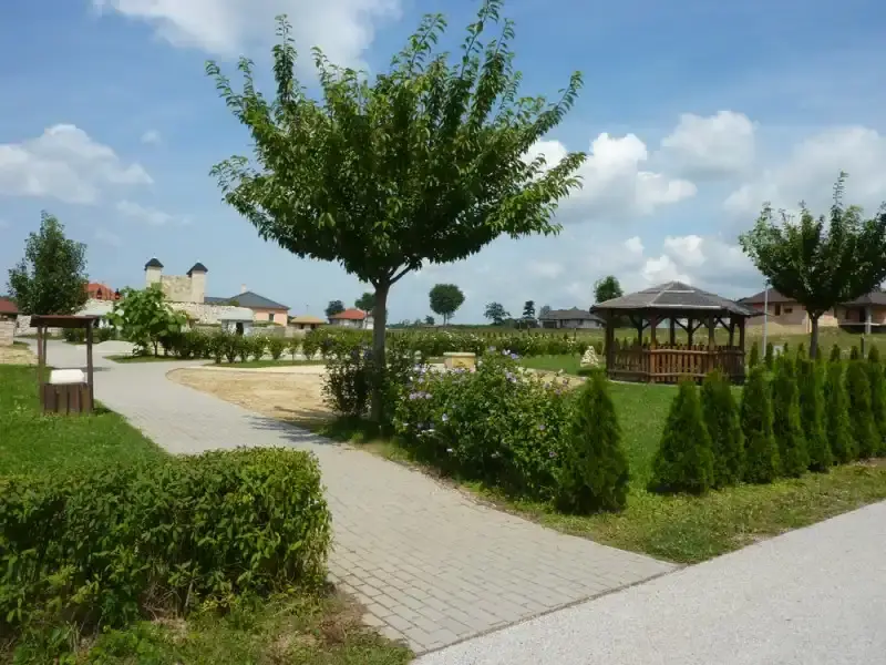 Grund és szabadidőpark, Nagypáli