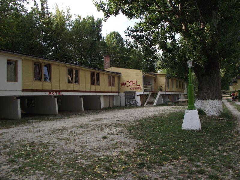 Pap-sziget Kemping, Bungalow-park és Ifjúsági szállás, Szentendre