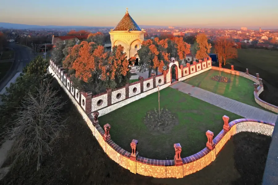 Zsolnay Mauzóleum, Pécs