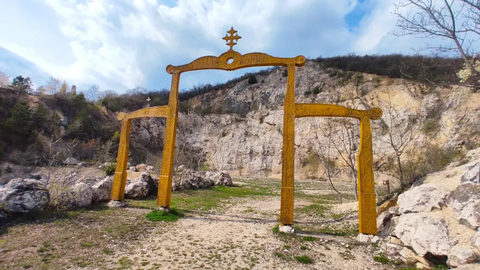 A Pilis kapuja, Pilisszántó