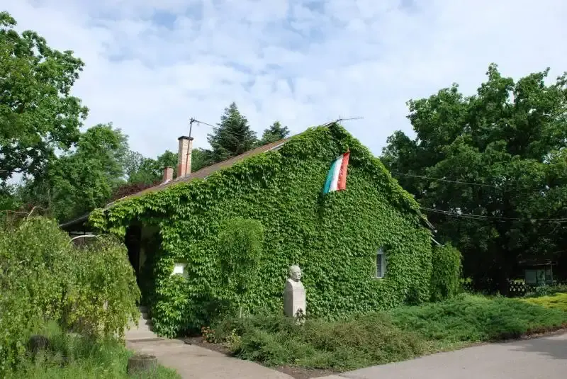 Farkasszigeti Arborétum, Püspökladány