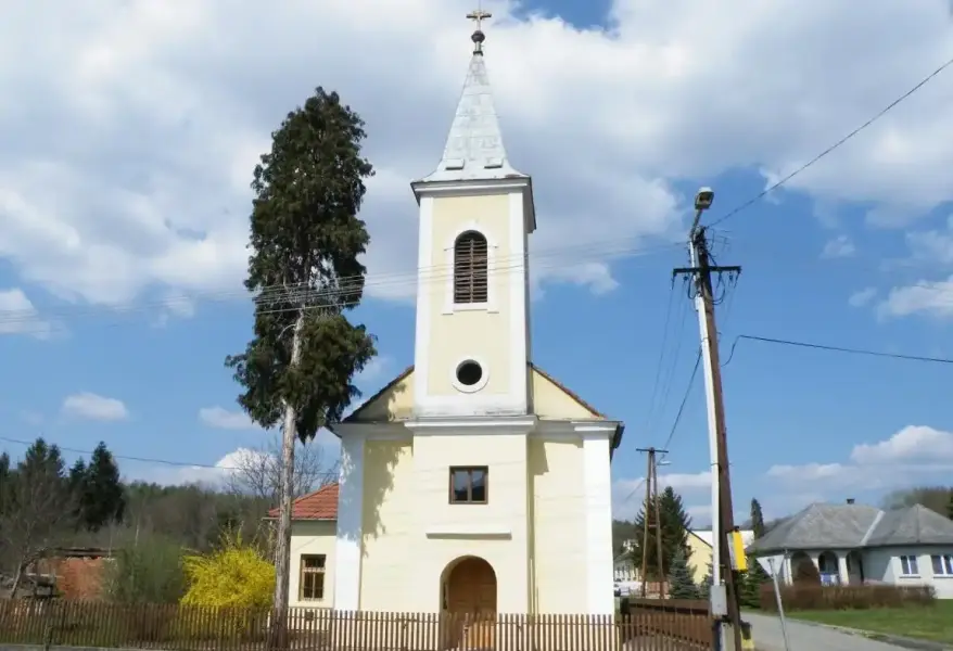 Rábafüzesi Szentháromság templom, Szentgotthárd