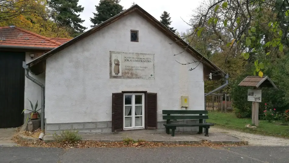 Jókai Emlékszoba, Budapest