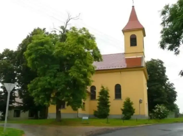 Szent Anna-templom, Sikátor