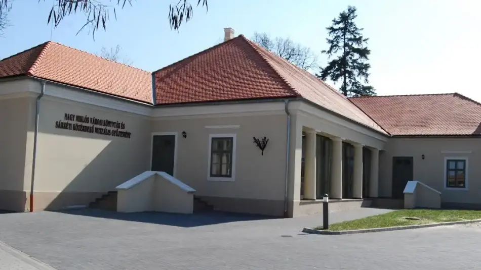 Sárréti Múzeum, Szeghalom