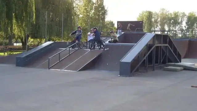 Görkorcsolya pálya, gördeszka és BMX park, Székesfehérvár