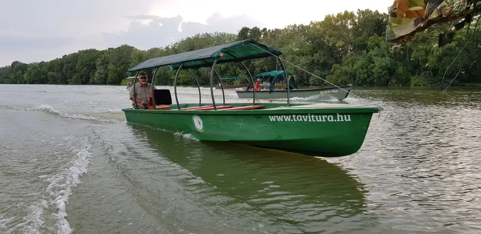 Tisza-tavi vizi kirándulás, Tiszafüred