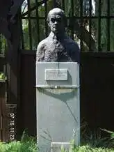 Tamási Áron szobor, Hidas
