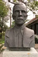 Szabó Pál szobor, Biharugra