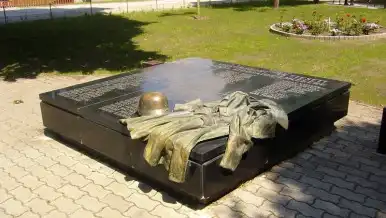II. világháborús emlékmű, Bordány