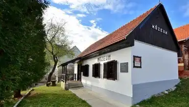 Bükki Üveghuták Ipartörténeti Múzeuma, Bükkszentkereszt