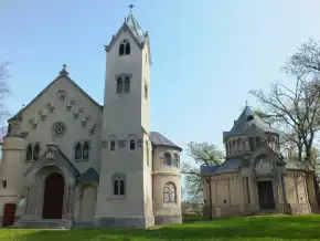Doboz-Katolikus-templom.webp