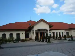 Nazarénus imaház, Dunavecse