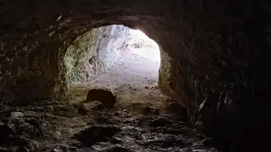 Suba-lyuk barlang, Cserépfalu