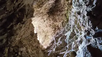 Suba-lyuk barlang, Cserépfalu