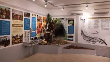 Suba-lyuk Múzeum és Látogatóközpont, Cserépfalu