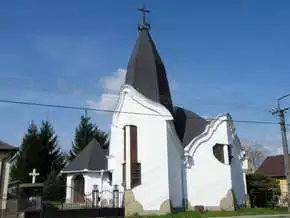 Kirandulastervezo-Csombard-Katolikus-templom.webp