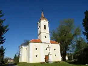 Kirandulastervezo-Nagyszakacsi-Katolikus-templom.webp