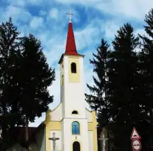 Kirandulastervezo-Romonya-Katolikus-templom.webp